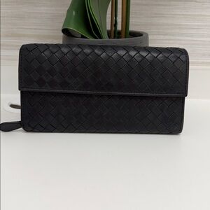 Bottega Veneta Black Woven Leather Wallet